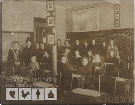 Classe de jeune fille du couvent de Sainte-Marie