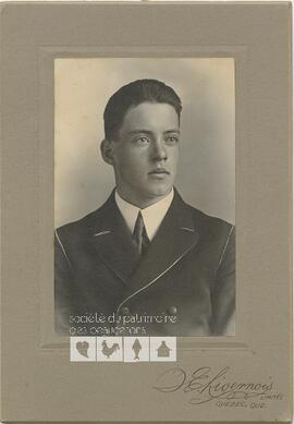 Portrait d’Adrien Émile Sylvain, finissant